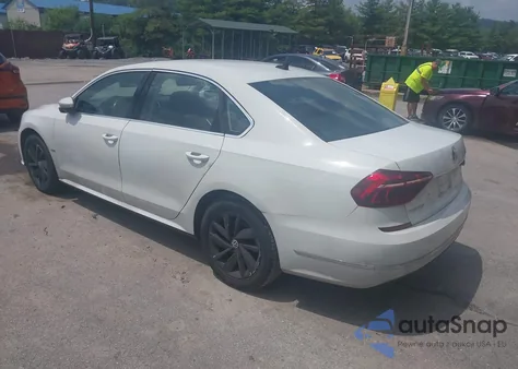 2018 Volkswagen Passat 2.0T Se from USA, damaged, VIN 1VWBA7A35JC031748